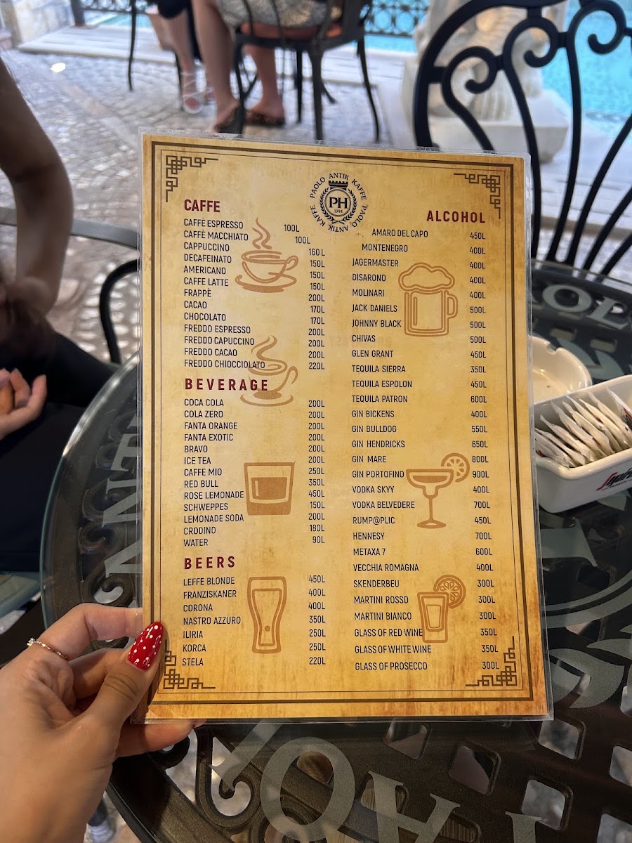 Menu fizike Paolo Antik Kaffe